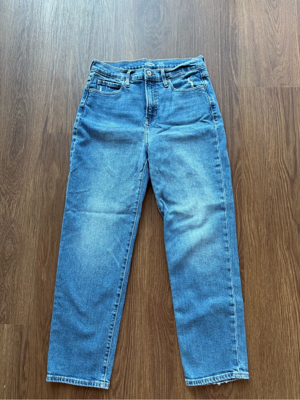 Old Navy The Sky-Hi Straight Extra High Rise Medium Wash Blue Jeans Size 6